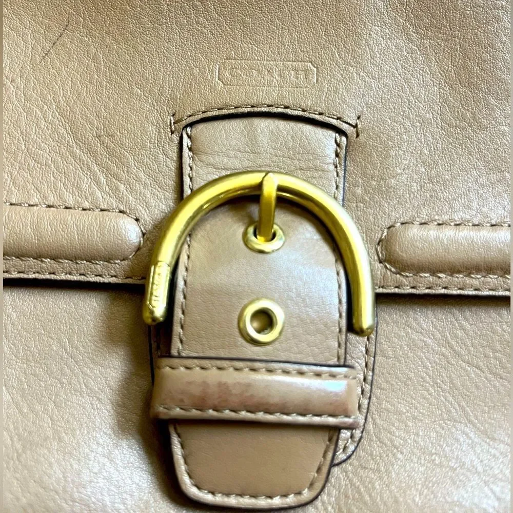 Vintage coach purse